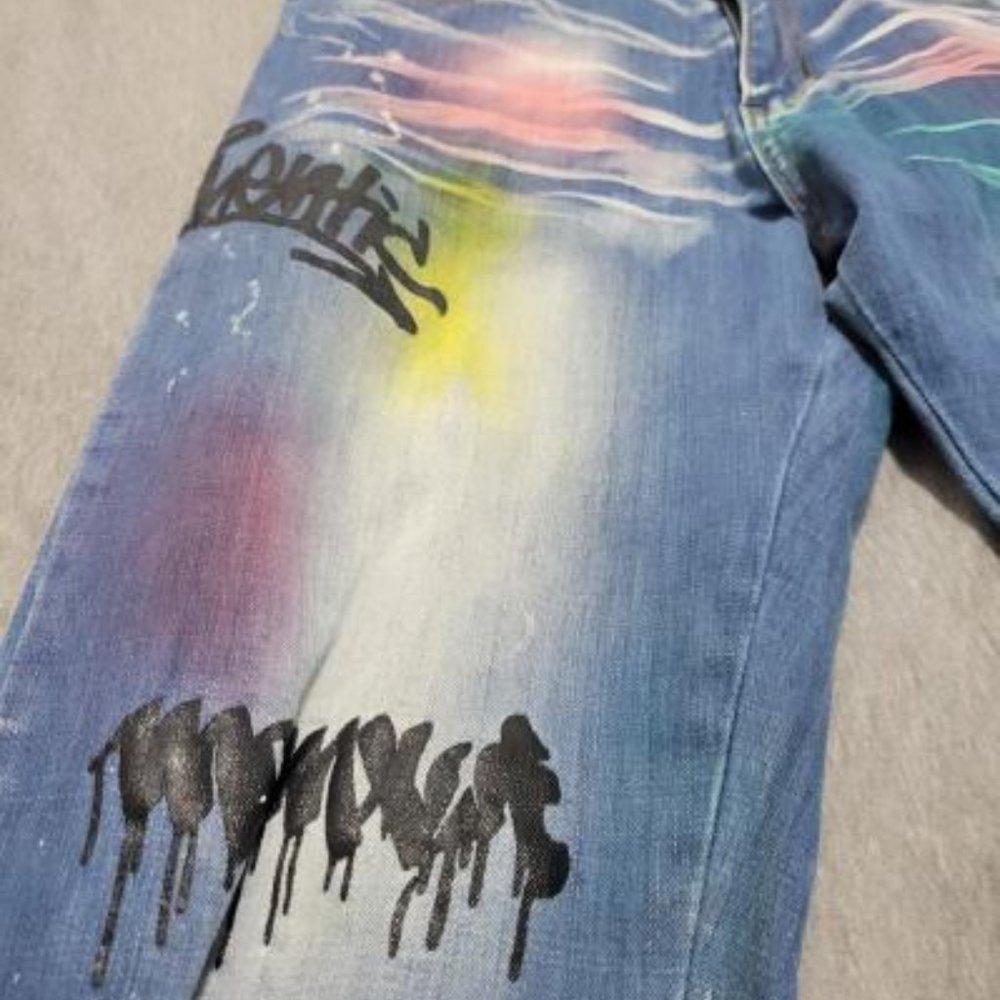 Jeans - Picture 2 of 6